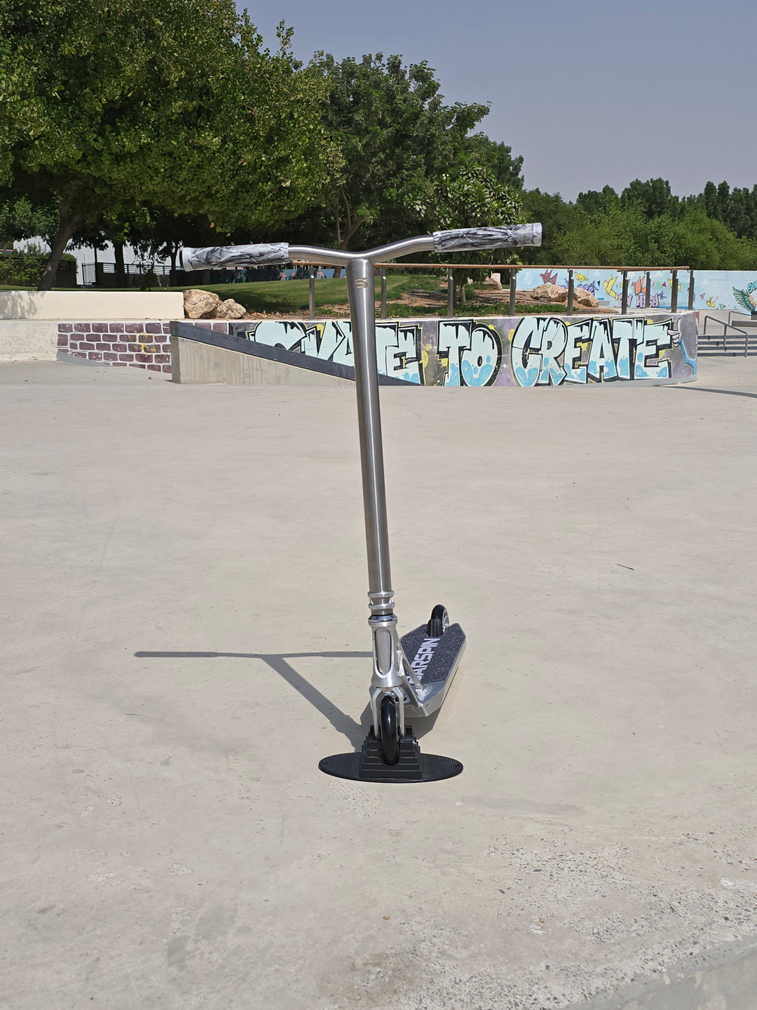 Custom Park Scooter — Pandemonium V2 / Titanium — 2.5 kg