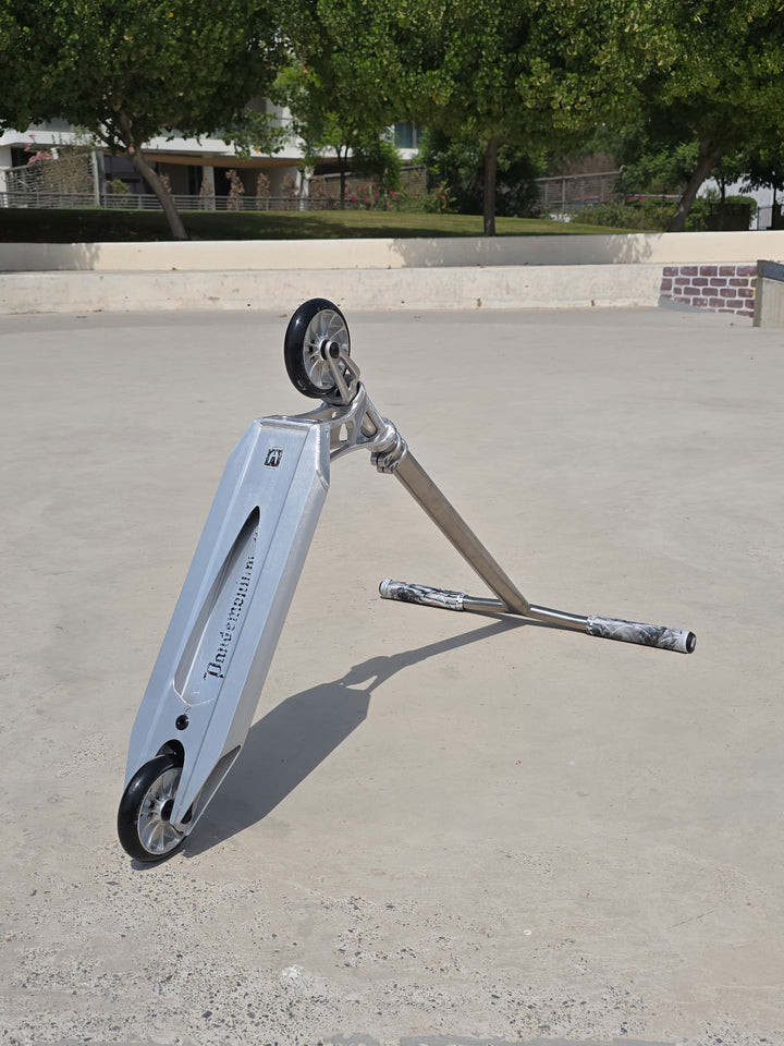 Custom Park Scooter — Pandemonium V2 / Titanium — 2.5 kg